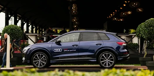 luxury-car-4-e1747666221806