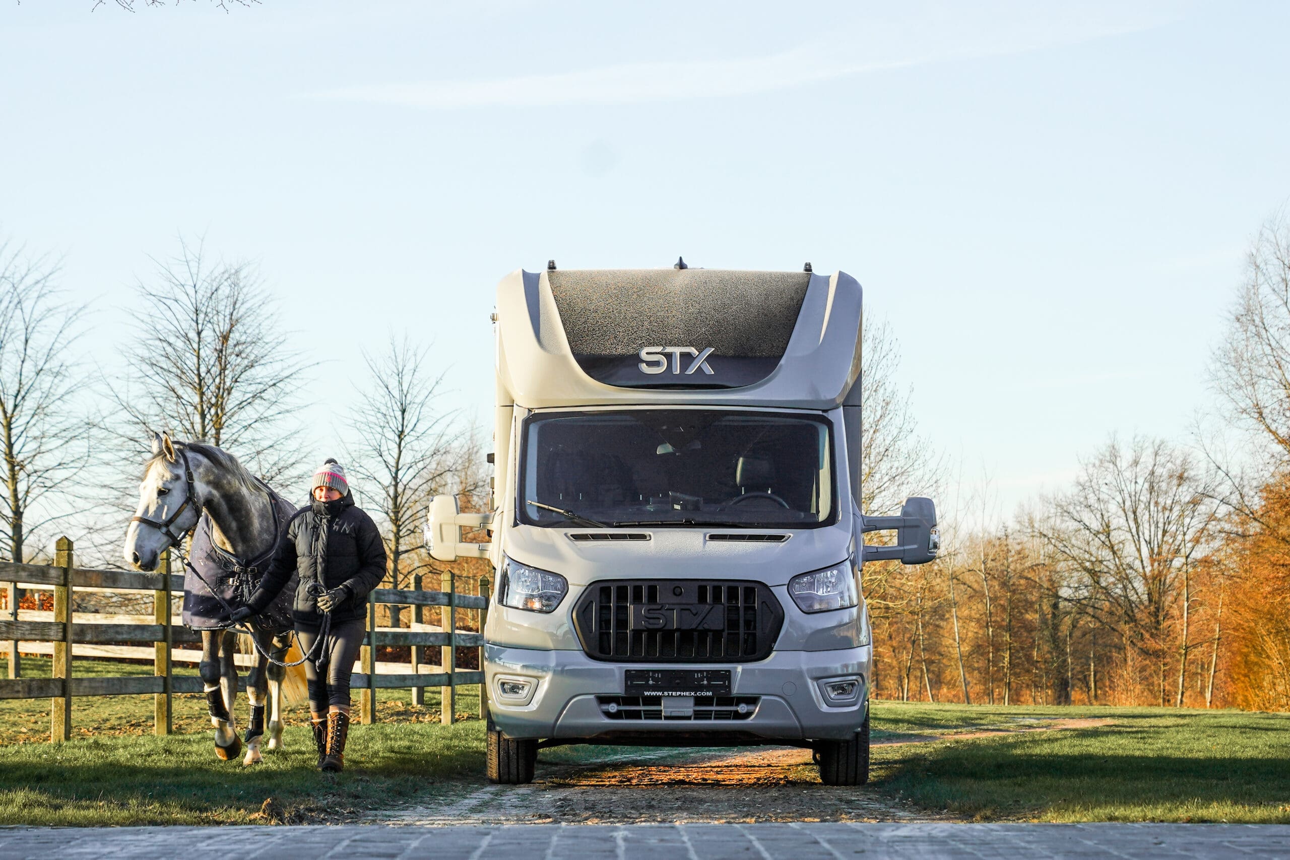 Finance a Horse Van in Belgium and Keep Your Business Moving
